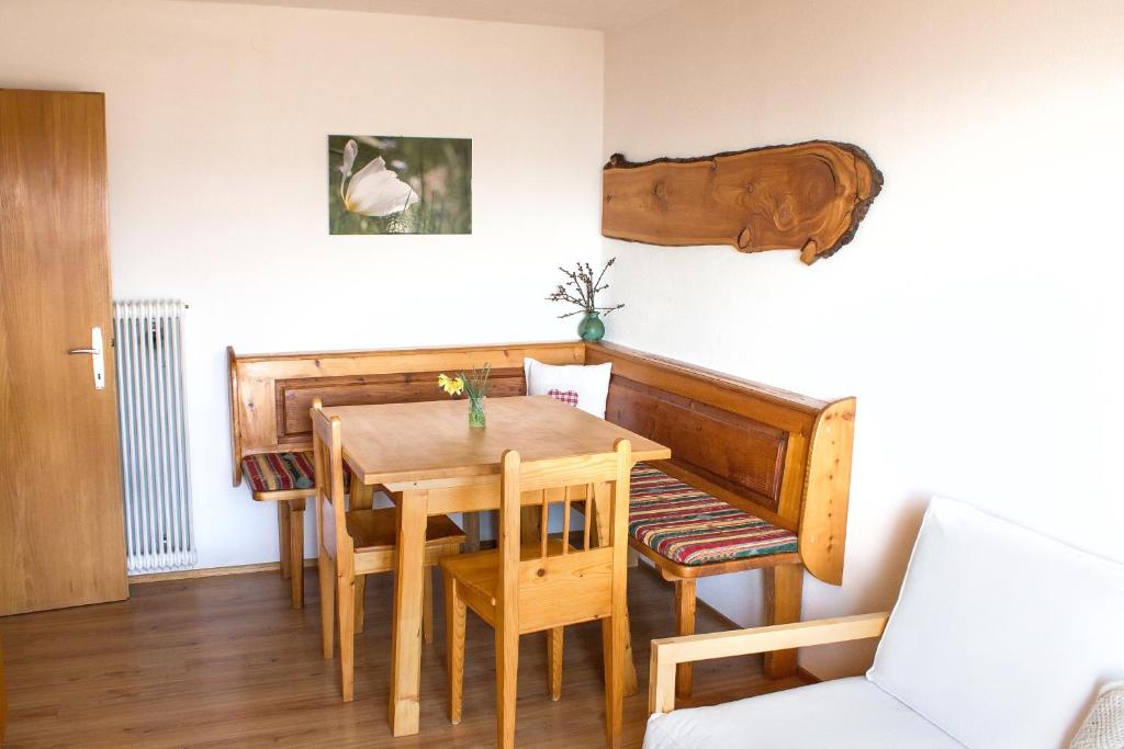 Bauernhof Kronsteiner - Apartamento De Dos Habitaciones Con Balcón