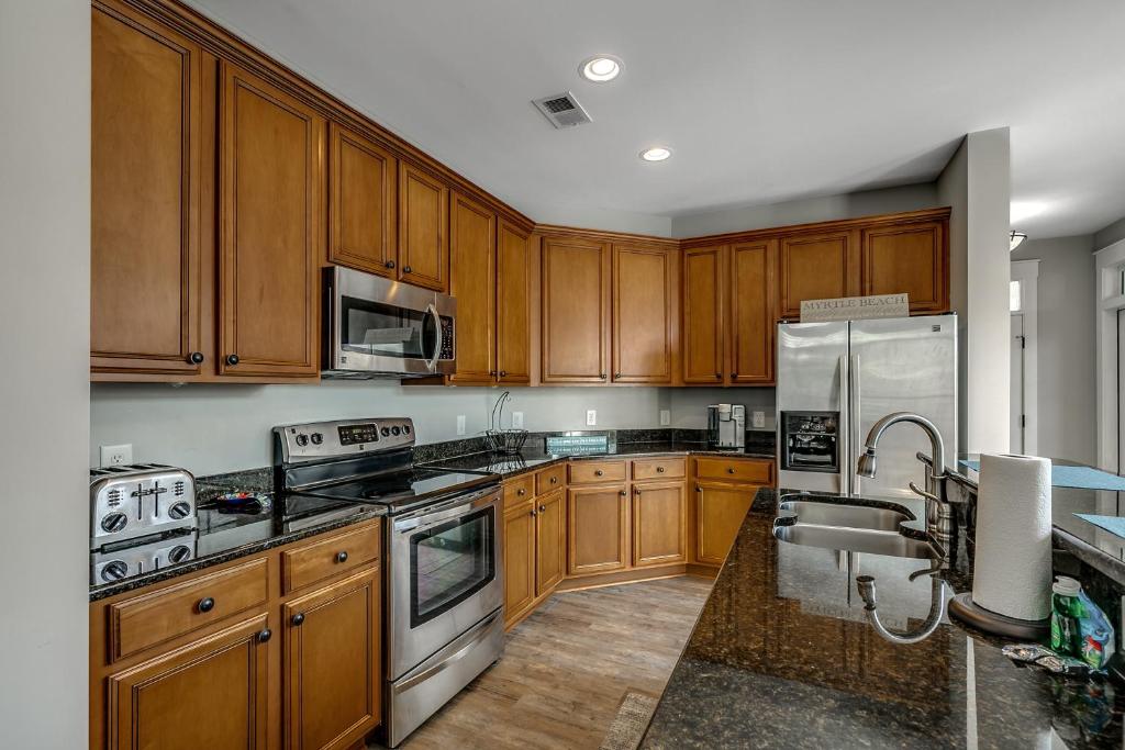 North Beach Resort & Villas - Three-Bedroom House