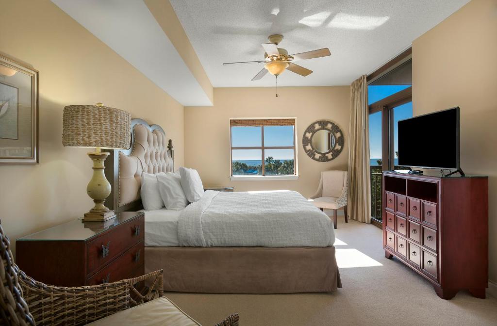 North Beach Resort & Villas - Four-Bedroom Luxury Apartment