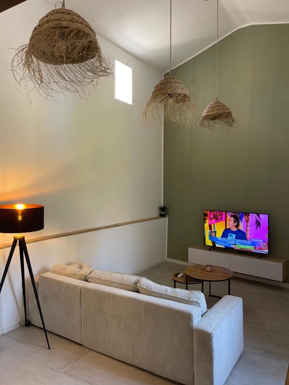 Μια τηλεόραση ή/και κέντρο ψυχαγωγίας στο Maison de Village