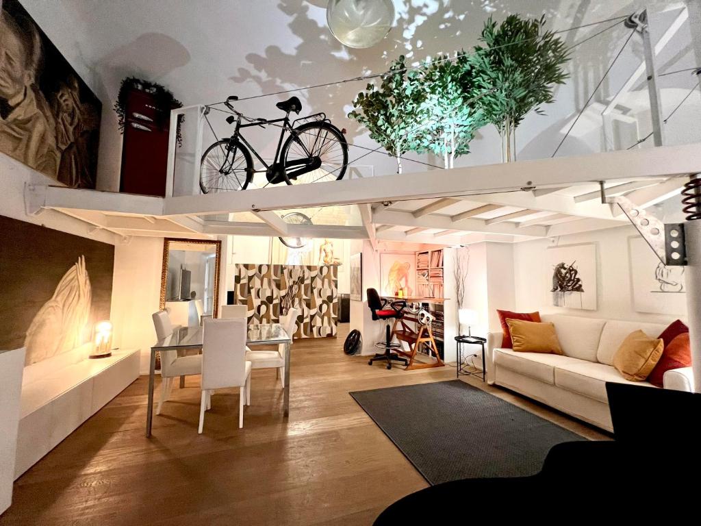 luxury art appartment rome