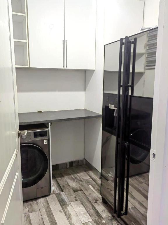 Beautiful 3 bedroom Townhouse in Accra just 15minutes from the Airport - Appartement De Trois Chambres