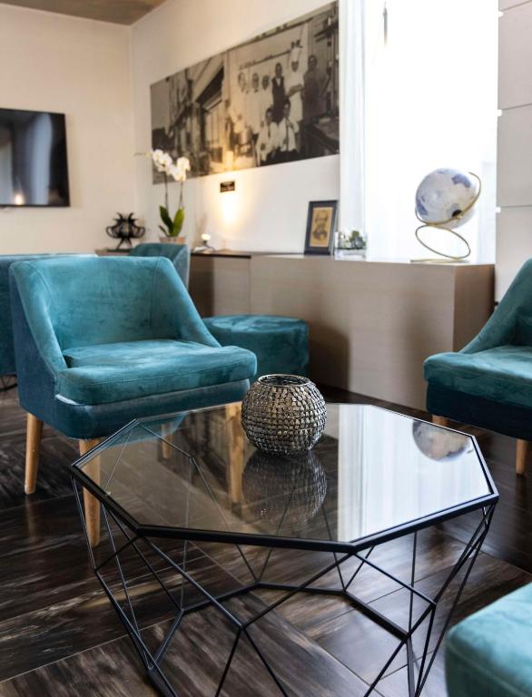 Część wypoczynkowa w obiekcie Best Western Plus Hotel Farnese