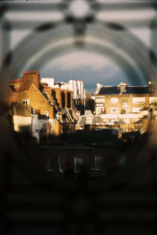 At Sloane - Resim 42