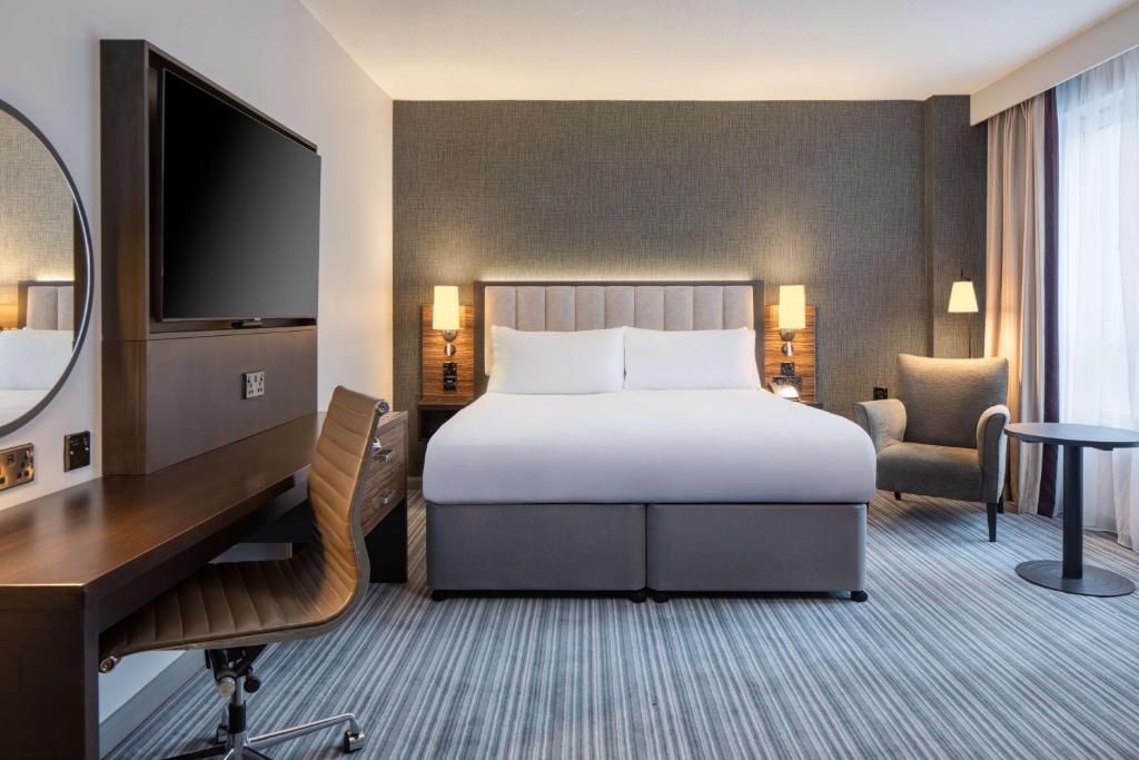 DoubleTree by Hilton London Chelsea - Junior Suite