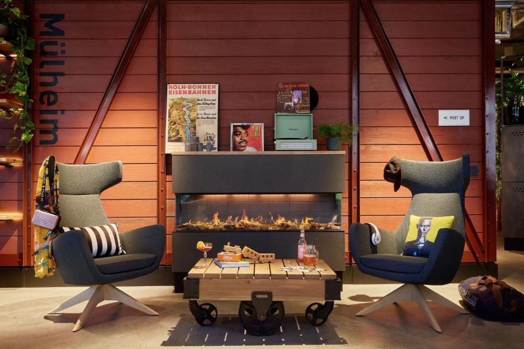 Moxy Cologne Muelheim - Resim 22