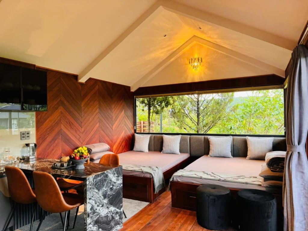 Bungalow Gia Đình