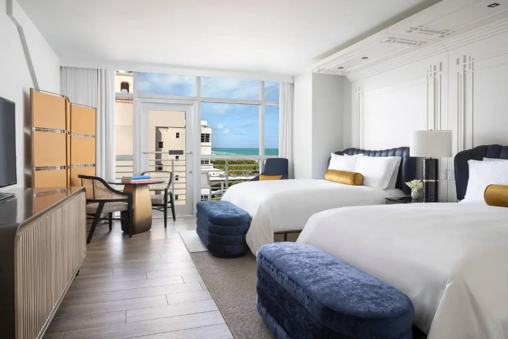Club Partial Ocean View Room with 2 Double Beds