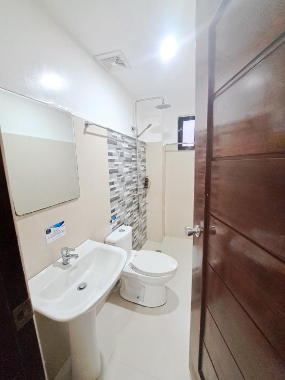 Koupelna v ubytování Virginia Suites