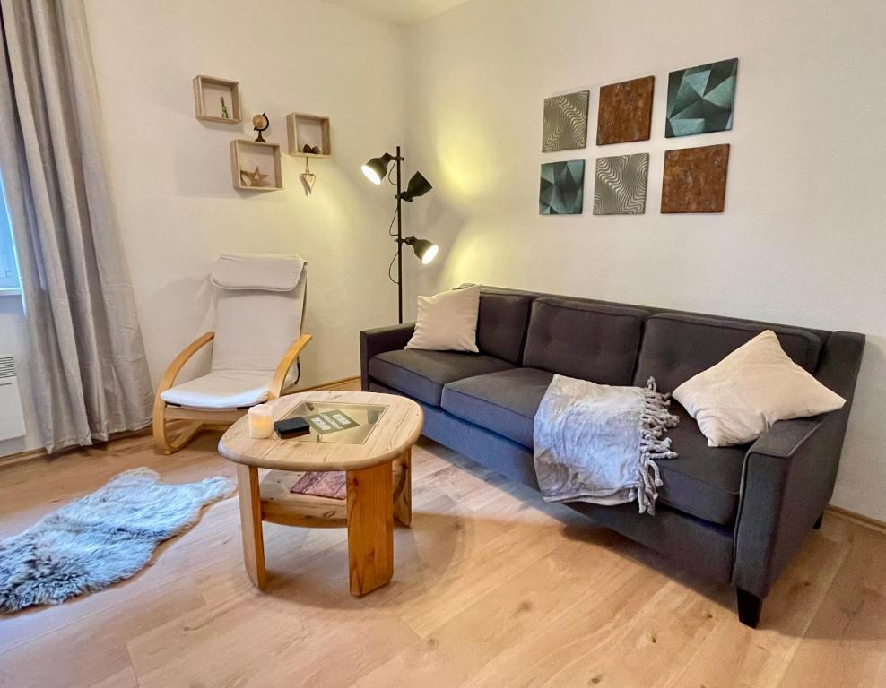 Χώρος καθιστικού στο Apartment Ilm-Oase-Vollausstattung-Netflix-RTLPlus
