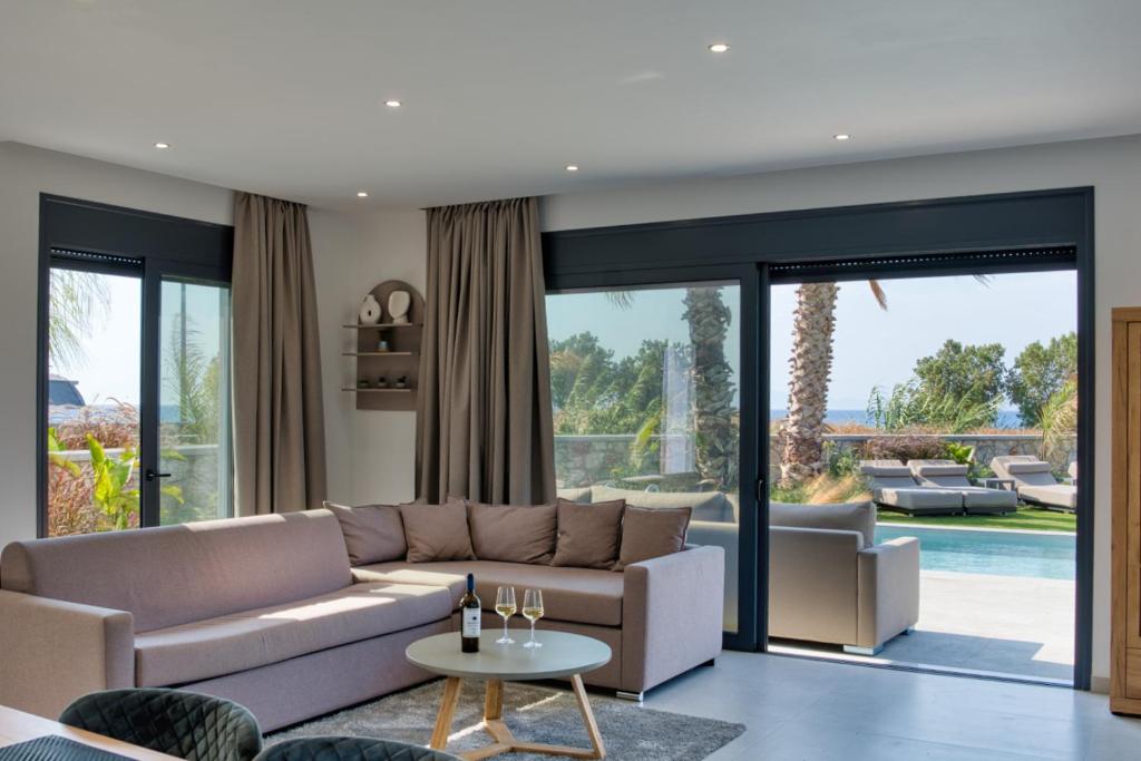 Część wypoczynkowa w obiekcie Penélope Beachfront Villa
