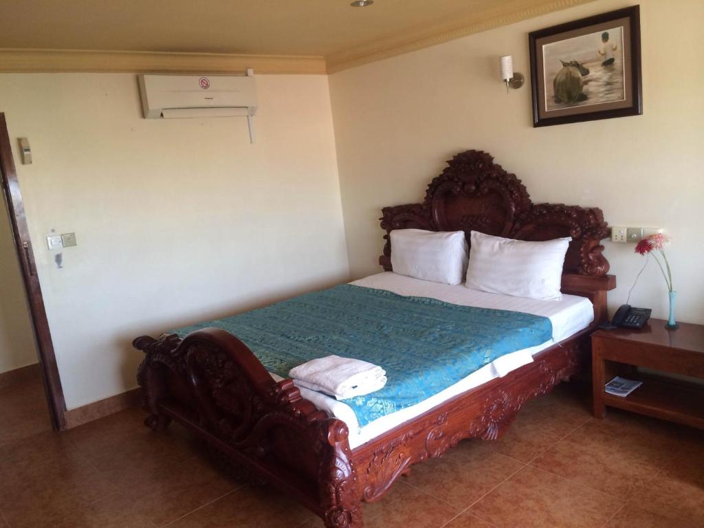 Postel nebo postele na pokoji v ubytování Lux Guesthouse