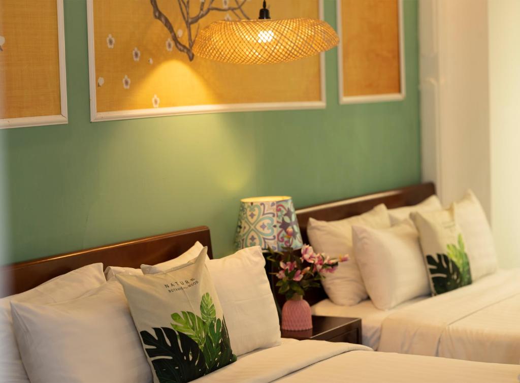 Khu vực ghế ngồi tại Vilion Central Hotel & Spa