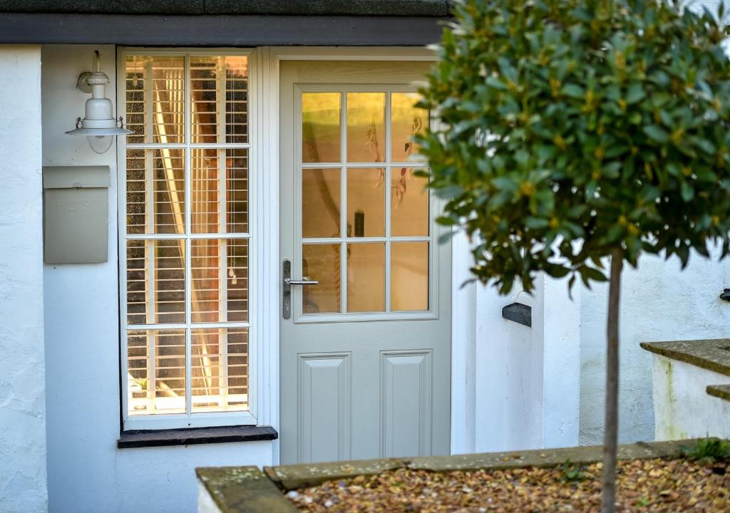 Hideaway Tyn Llan - Three-Bedroom House