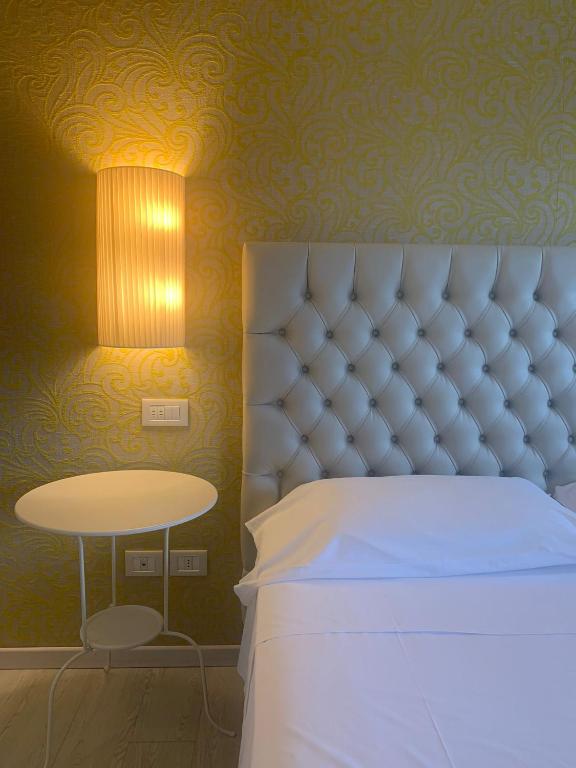 Nuova Opera Rooms & Apartment - 5