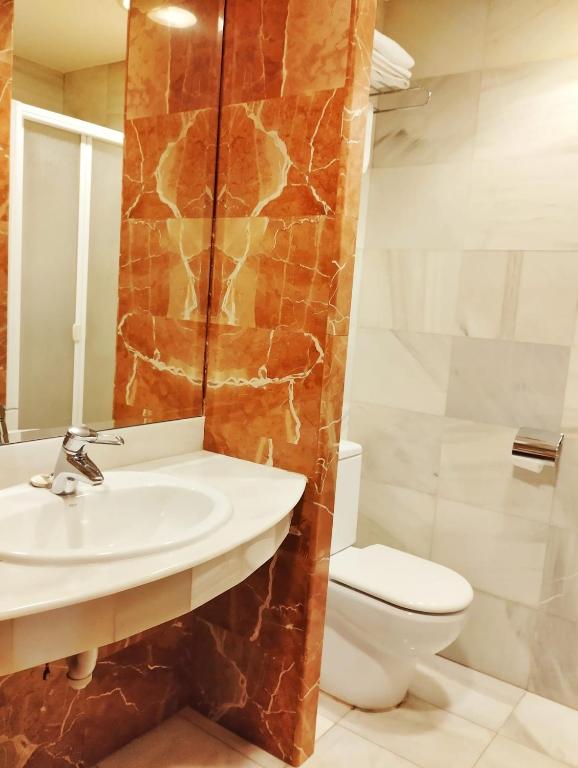 Koupelna v ubytování Hostal Los Infantes