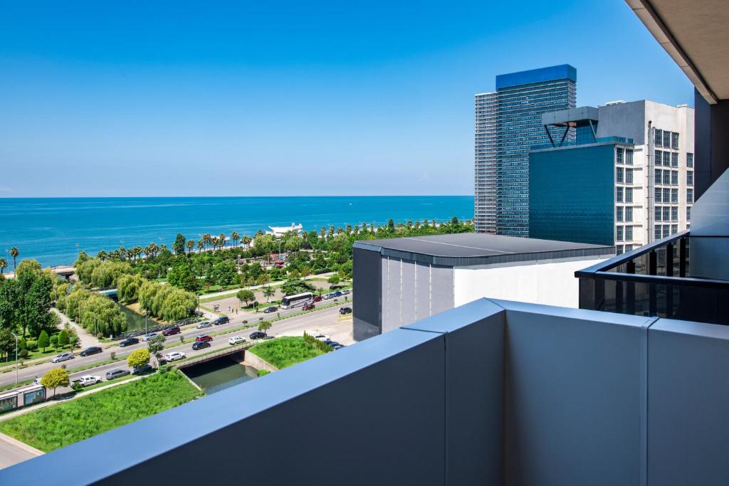 Nespecifikovaný výhled na moře nebo výhled na moře při pohledu z hotelu