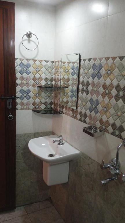Koupelna v ubytování Dion Homestay