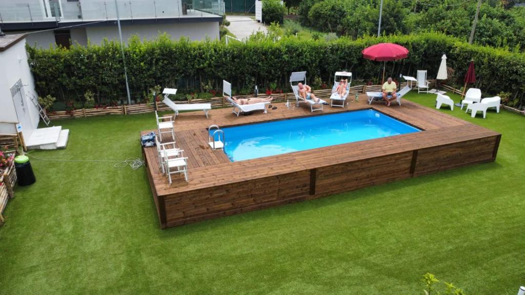 Bazén v ubytování Villa Teresa Relax nebo v jeho okolí