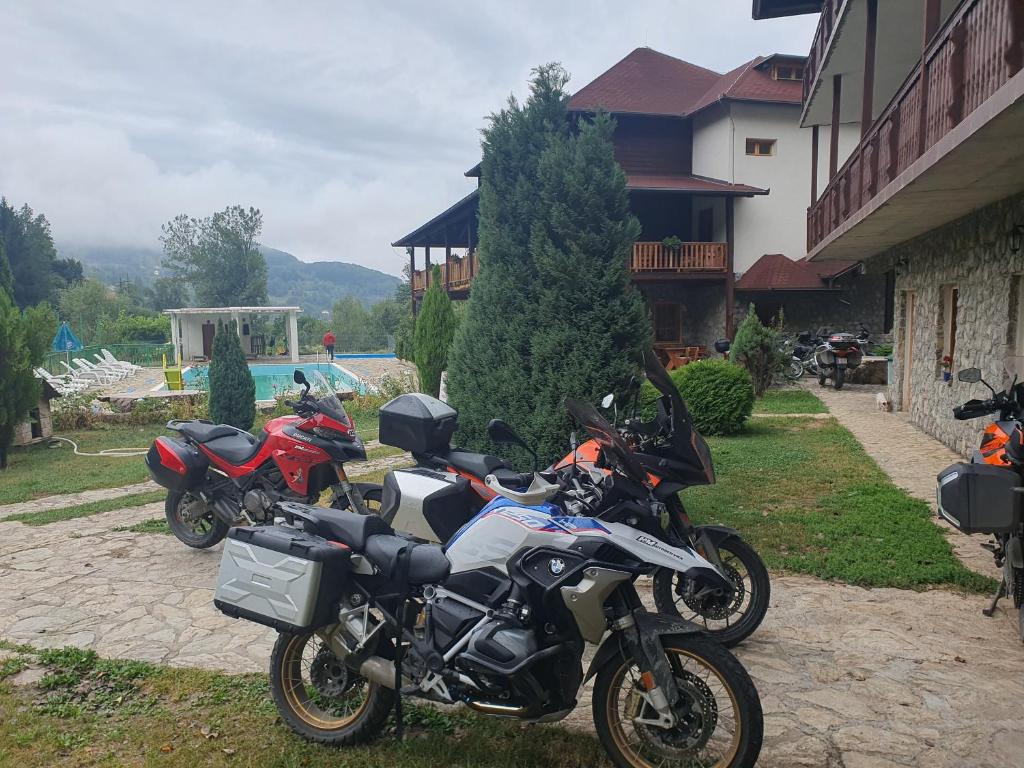 Fotografie z fotogalerie ubytování Etno Selo VRELO & Camping v destinaci Berane