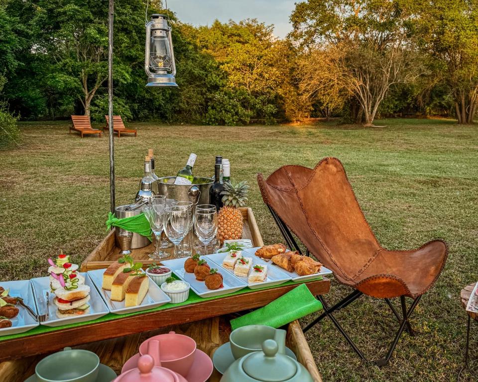 Jídlo v luxury tent nebo okolí