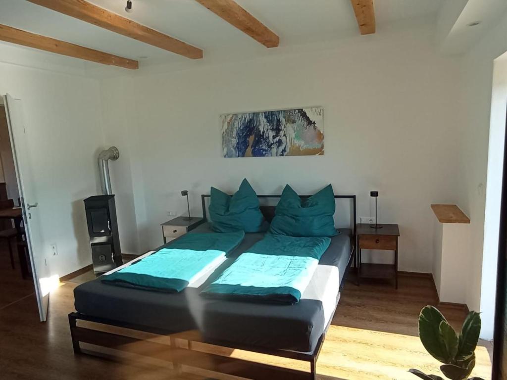 Postel nebo postele na pokoji v ubytování Fewo Wiesenblick