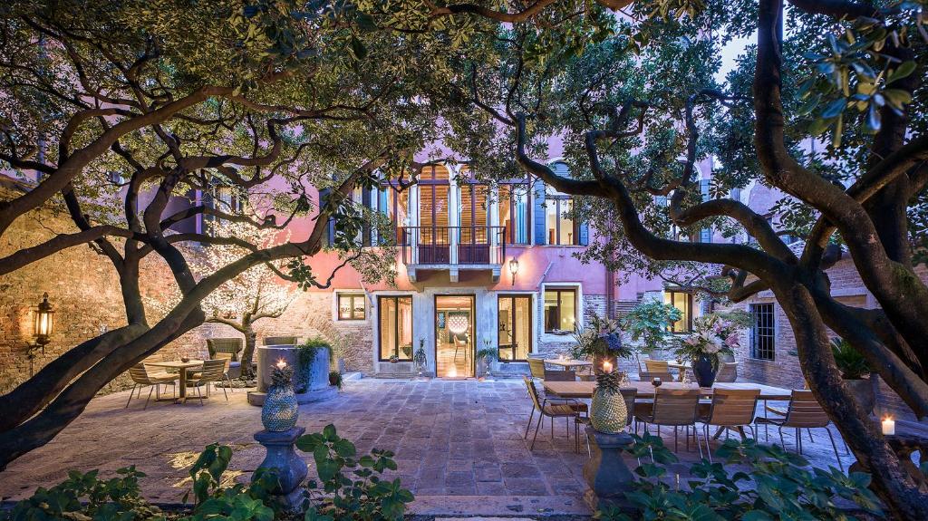 Hotel Heureka - Resim 1