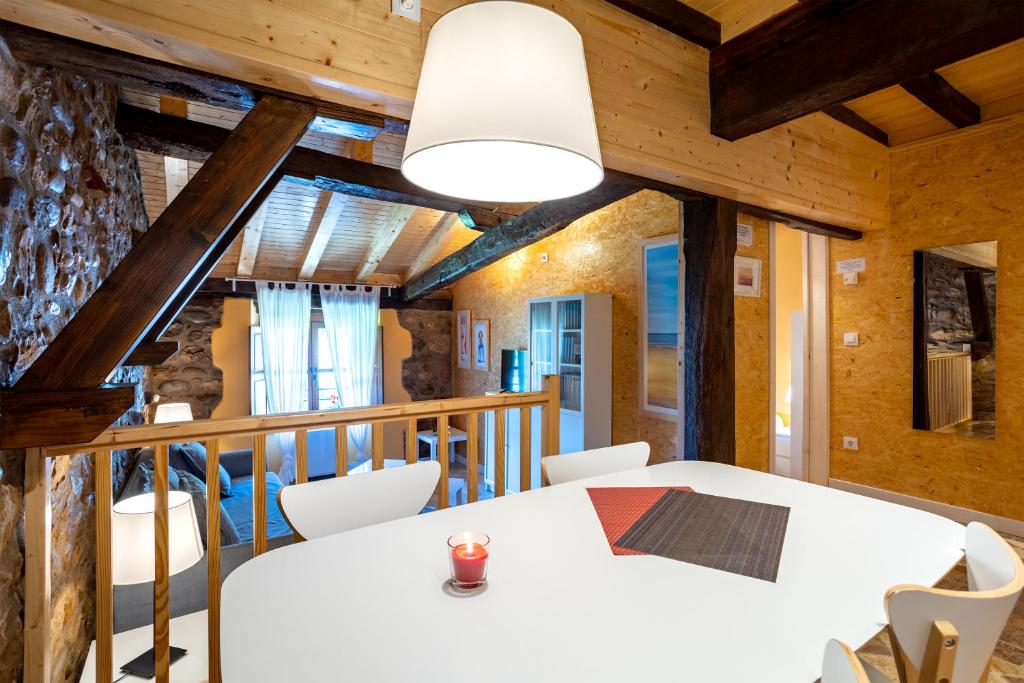 La Casona de Las Meninas - Apartamento - Nivel Dividido