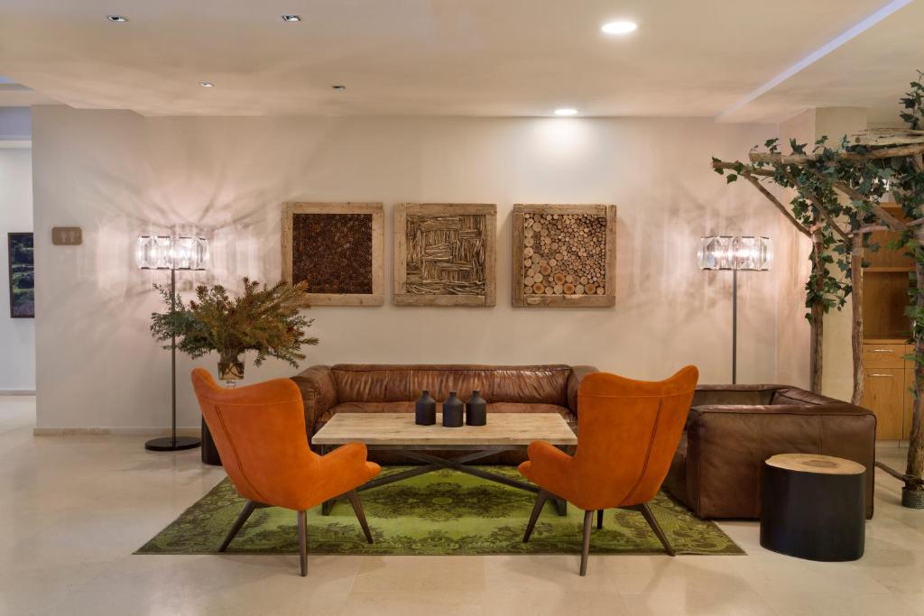 Posezení v ubytování Ye'arim Hotel