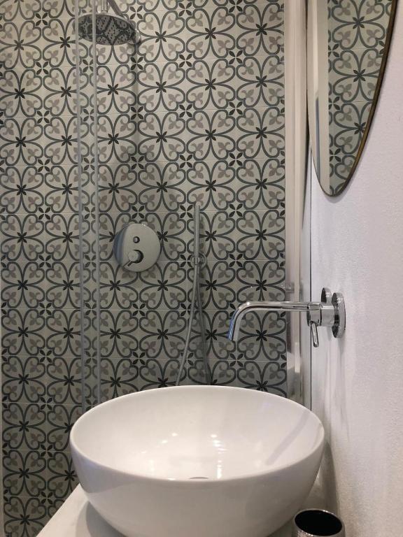 Koupelna v ubytování Acciana Rooms