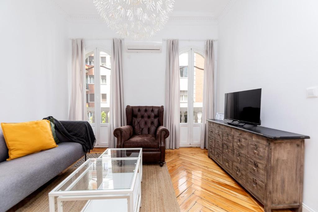 Montaber Apartments - La Paz Market - Deluxe Apartment