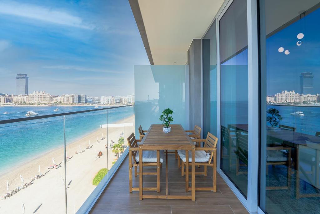 Photo inspiration: Visual Reference: Ocean View And Private Beach Access 2 Br Dubai Updated