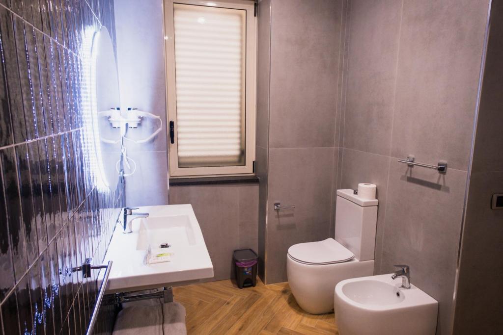 Palazzo Rosso Rooms & Suites - Double Room With Balcony