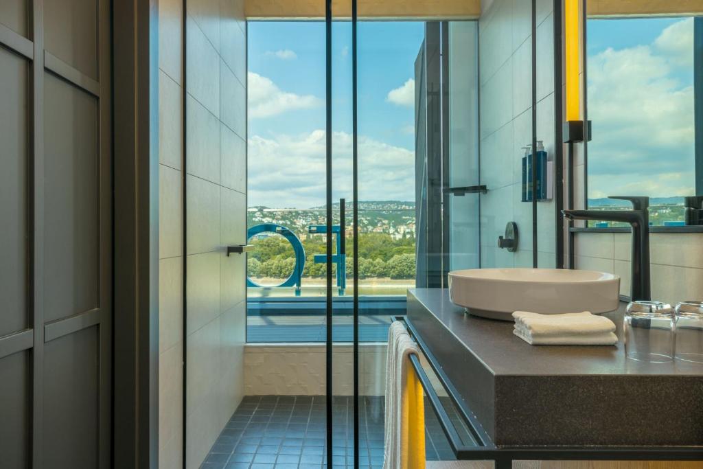 Four Points by Sheraton Budapest Danube - Resim 27
