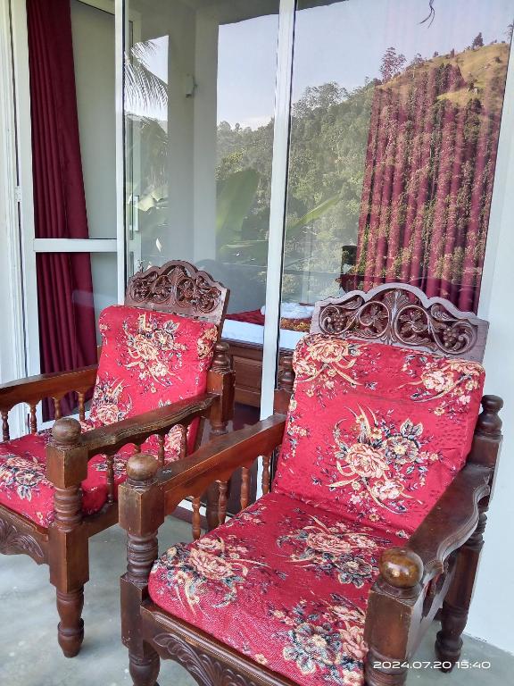 Posezení v ubytování Ranuchanu Rockview Inn Ella
