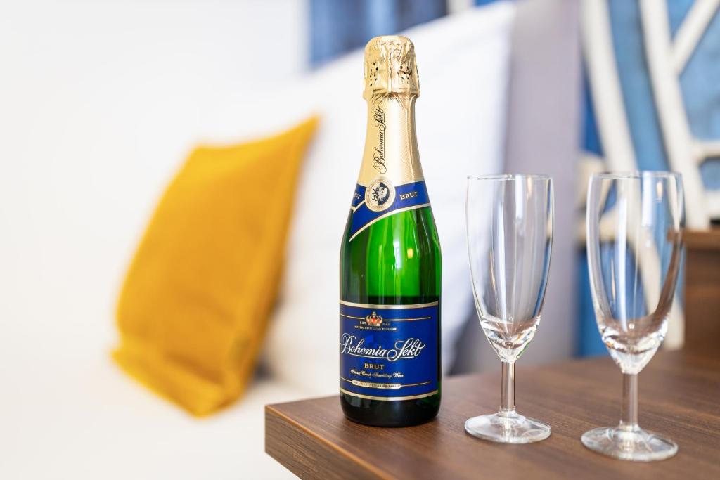 A1 Royal Plaza - Resim 40