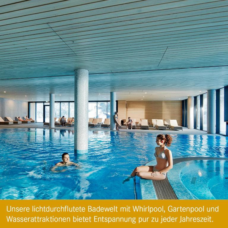 Bazén v ubytování Hotel die Wälderin-Wellness, Sport & Natur nebo v jeho okolí