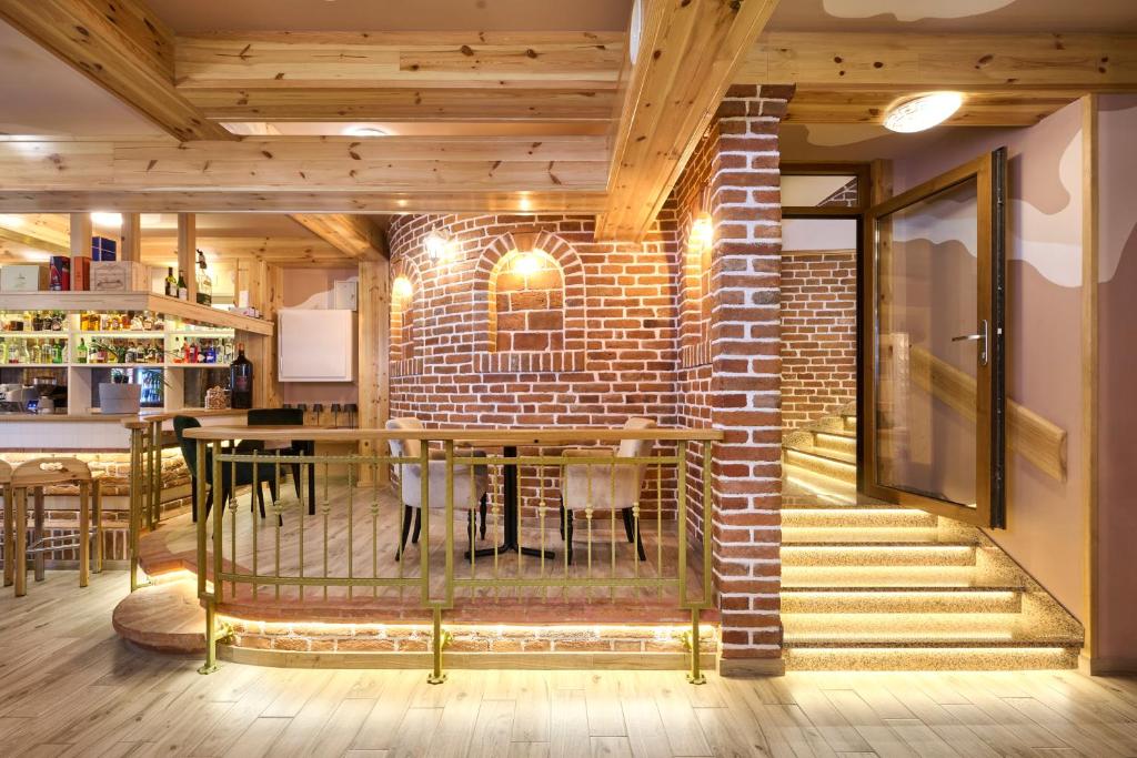 Restaurace v ubytování Hotel Kadoor