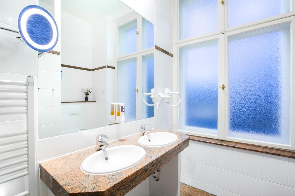 Anna 1908 - Resim 27