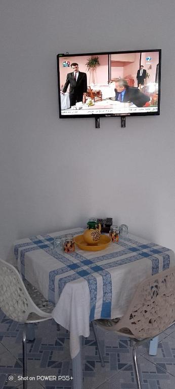 TV a/nebo společenská místnost v ubytování jasmain