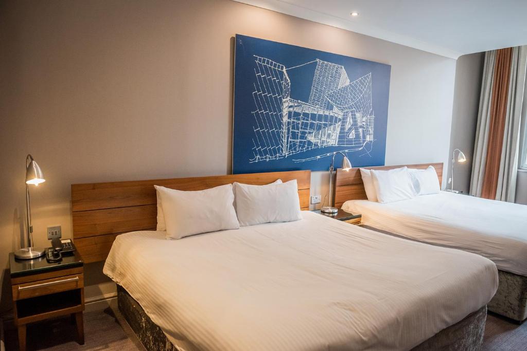 The Townhouse Manchester - King Room With Two King Beds