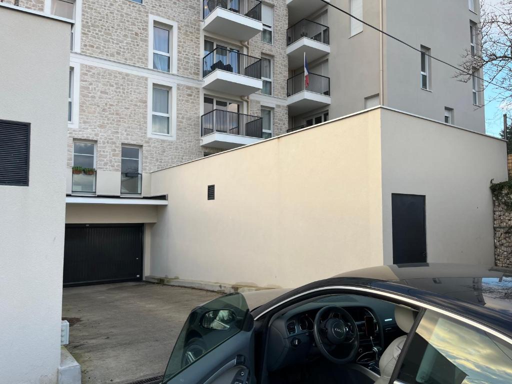 Fotografia z galérie ubytovania T3 65 m2 avec parking 15 mns Paris by immo kit bnb v destinácii Gagny