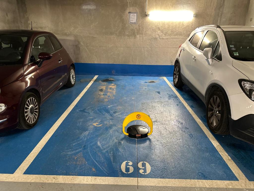 Fotografia z galérie ubytovania T3 65 m2 avec parking 15 mns Paris by immo kit bnb v destinácii Gagny