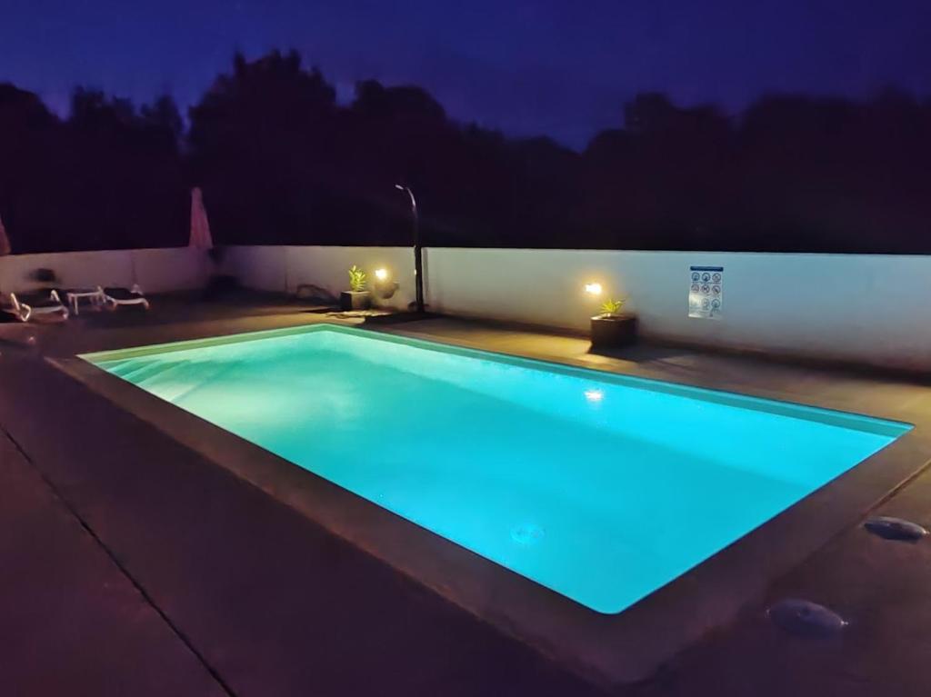 Bazén v ubytování Apartments Oleander Lovrečica-residence with pool nebo v jeho okolí