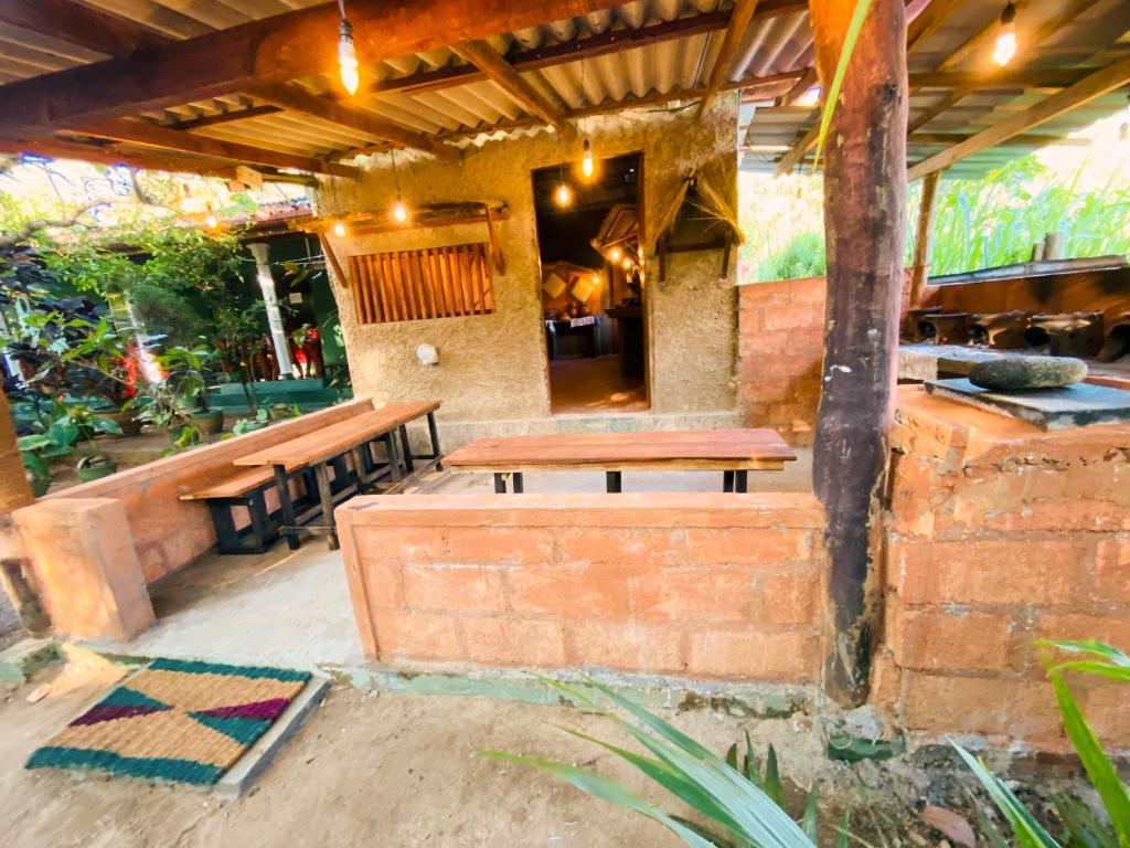 Patio nebo venkovní prostory v ubytování Sigiri Rock Side Home Stay