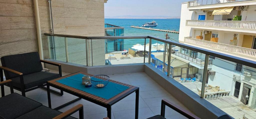 Riviera Apartment
