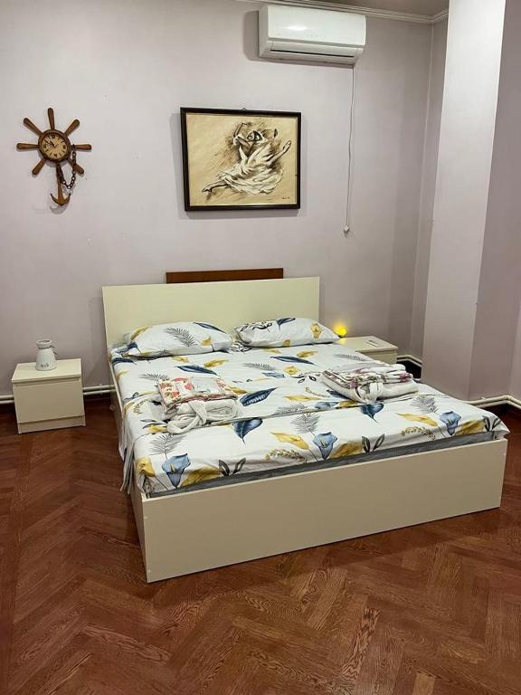 Postel nebo postele na pokoji v ubytování Yellow Fox