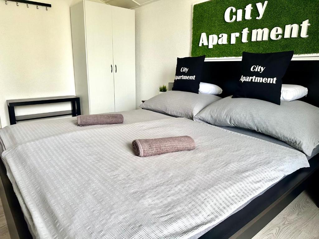 City Apartment - Suite With Terrace