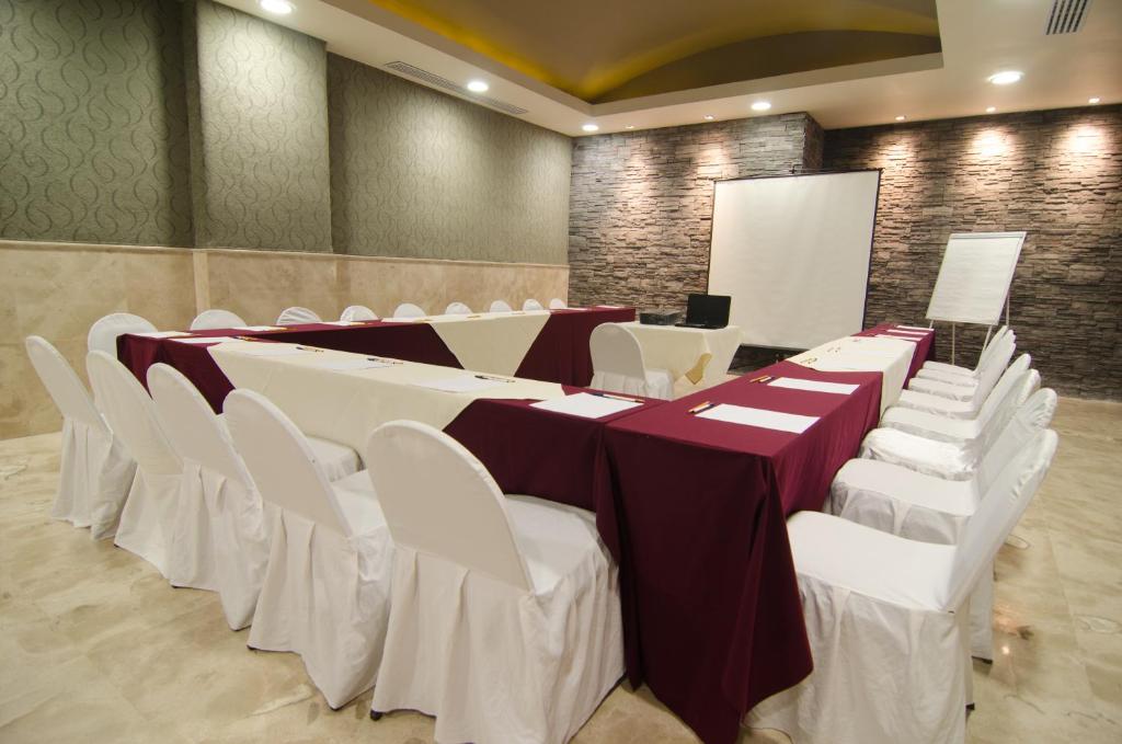 Konferenční prostory v ubytování Hotel Hostal de Cortés