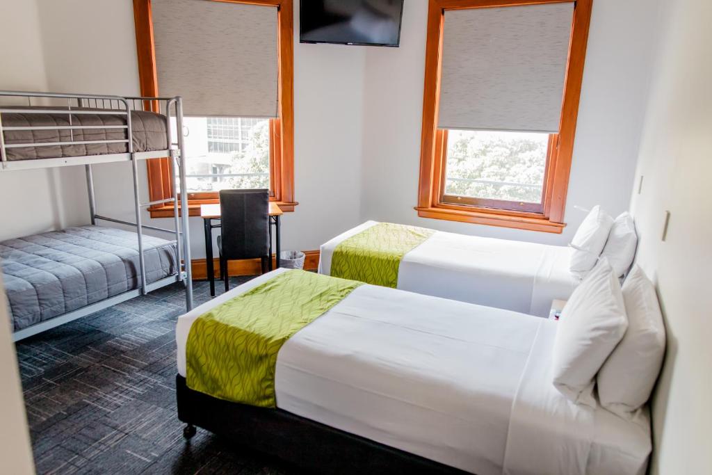 
Quadruple Room with Private Bathroom
